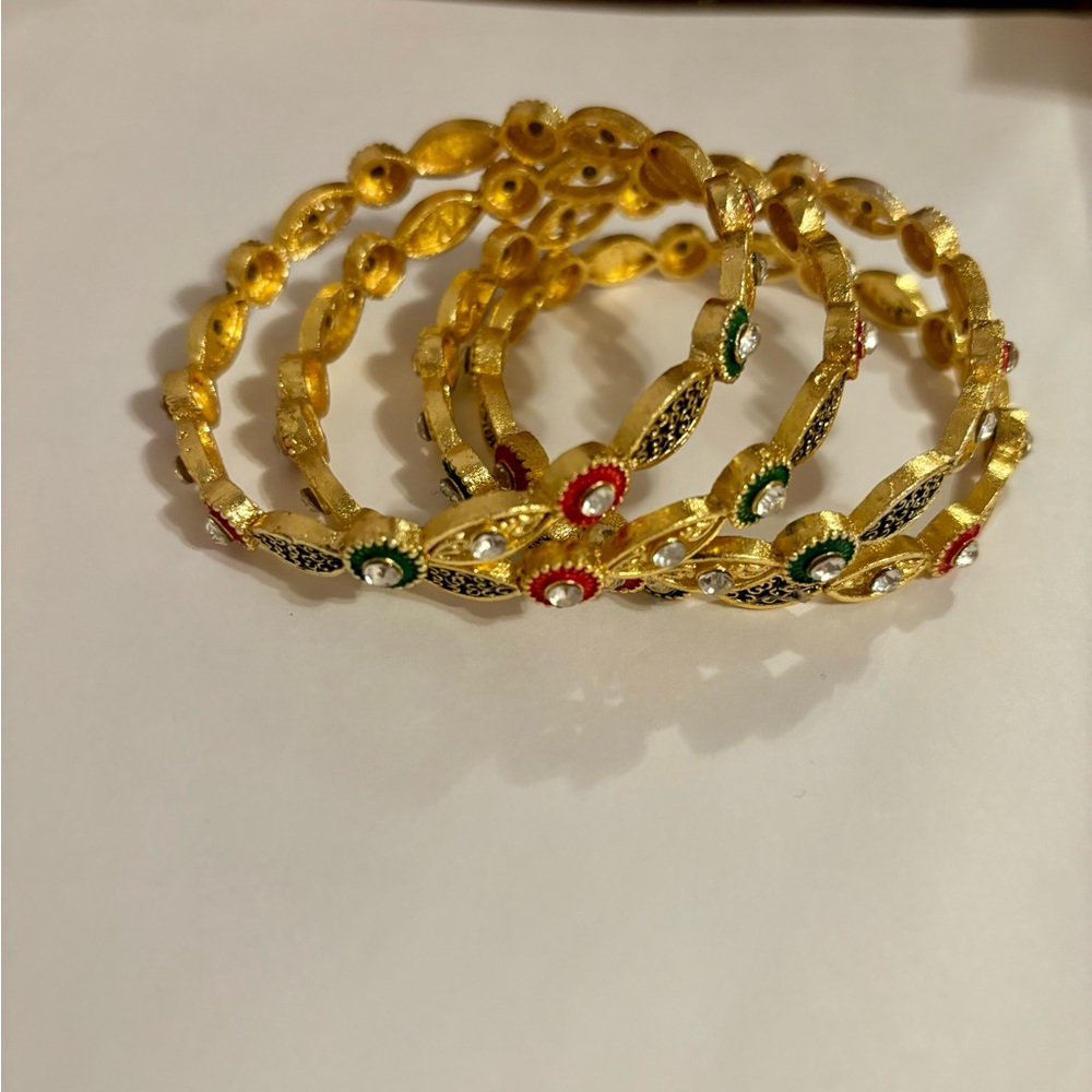 4 pc gold plated bangles set